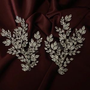 Bridal Hair Comb with Beautiful Swarovski Crystals from Elle Couture Boutique.